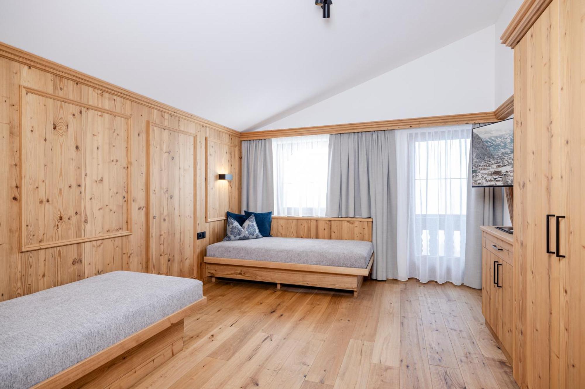 Aparthotel Landhaus St. Joseph Майрхофен Экстерьер фото